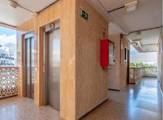 Bonito Apto Playa Americas Aptos Playa Honda By Paramount Holidays 아파트 플라야데라스아메리카스