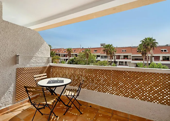 아파트 Bonito Apto Playa Americas Aptos Playa Honda By Paramount Holidays *