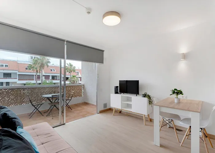 Bonito Apto Playa Americas Aptos Playa Honda By Paramount Holidays 아파트 *