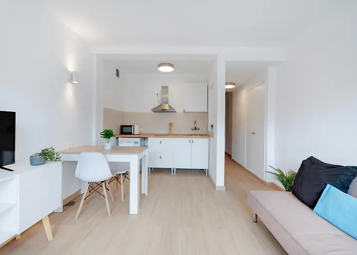 Bonito Apto Playa Americas Aptos Playa Honda By Paramount Holidays 아파트